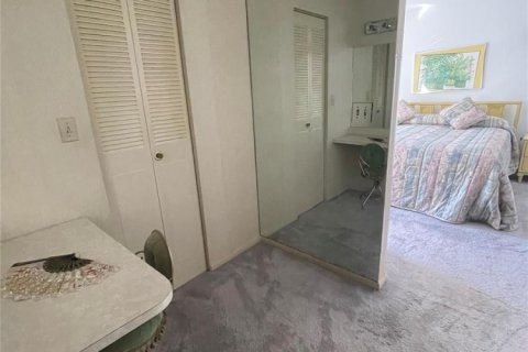 Condo in Dania Beach, Florida, 2 bedrooms № 2182746 - photo 8