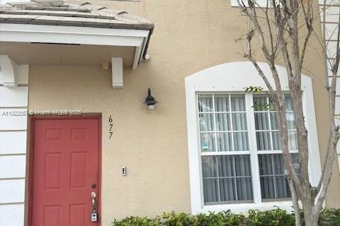 Townhouse in Plantation, Florida 3 bedrooms, 155.33 sq.m. № 1975982