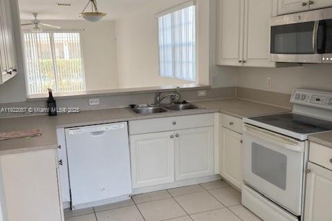 Townhouse in Plantation, Florida 3 bedrooms, 155.33 sq.m. № 1975982 - photo 3