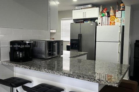 Copropriété à vendre à Miami, Floride: 4 chambres, 135.54 m2 № 1995590 - photo 2