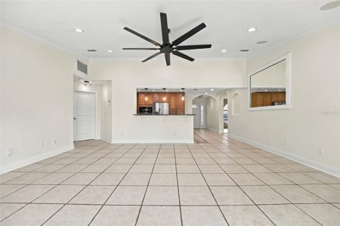 Villa ou maison à vendre à Orlando, Floride: 4 chambres, 146.6 m2 № 2437235 - photo 15
