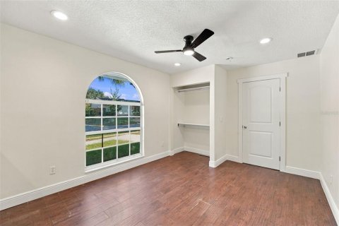 Villa ou maison à vendre à Orlando, Floride: 4 chambres, 146.6 m2 № 2437235 - photo 22