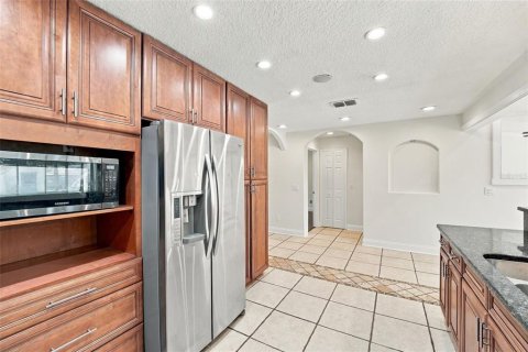 Villa ou maison à vendre à Orlando, Floride: 4 chambres, 146.6 m2 № 2437235 - photo 10