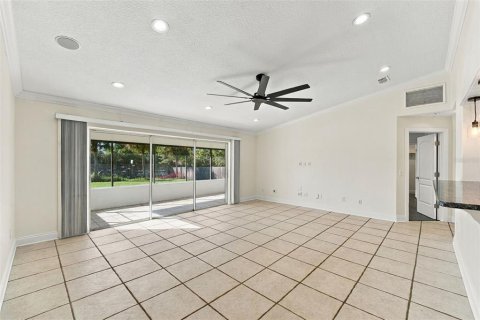 Villa ou maison à vendre à Orlando, Floride: 4 chambres, 146.6 m2 № 2437235 - photo 13