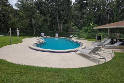 Townhouse in Tampa, Florida 2 bedrooms, 74.69 sq.m. № 2394431 - photo 20