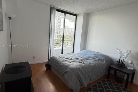 Condominio en venta en Aventura, Florida, 2 dormitorios, 98.66 m2 № 1993960 - foto 12