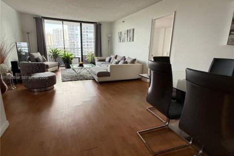 Condominio en venta en Aventura, Florida, 2 dormitorios, 98.66 m2 № 1993960 - foto 6