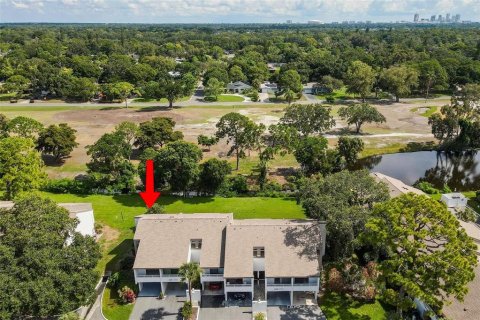 Condominio en venta en Saint Petersburg, Florida, 2 dormitorios, 118.91 m2 № 1822981 - foto 1