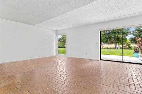 Condominio en venta en Saint Petersburg, Florida, 2 dormitorios, 118.91 m2 № 1822981 - foto 6