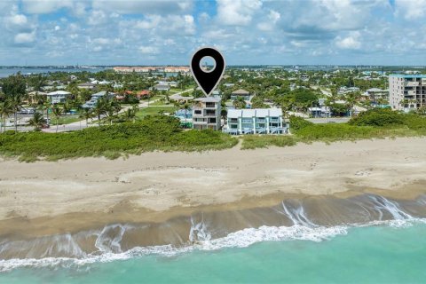 Casa en venta en Hutchinson Island South, Florida, 3 dormitorios, 411.84 m2 № 1283463 - foto 12