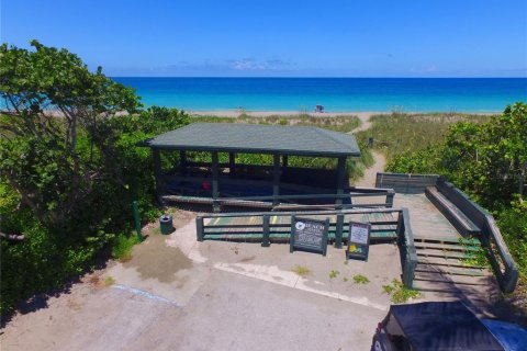 Casa en venta en Hutchinson Island South, Florida, 3 dormitorios, 411.84 m2 № 1283463 - foto 24