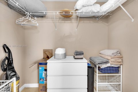 Copropriété à vendre à Sunny Isles Beach, Floride: 3 chambres, 152.08 m2 № 2034930 - photo 19