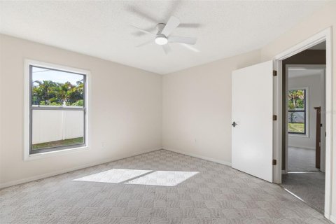 Casa en venta en Sarasota, Florida, 3 dormitorios, 216.28 m2 № 2152186 - foto 14