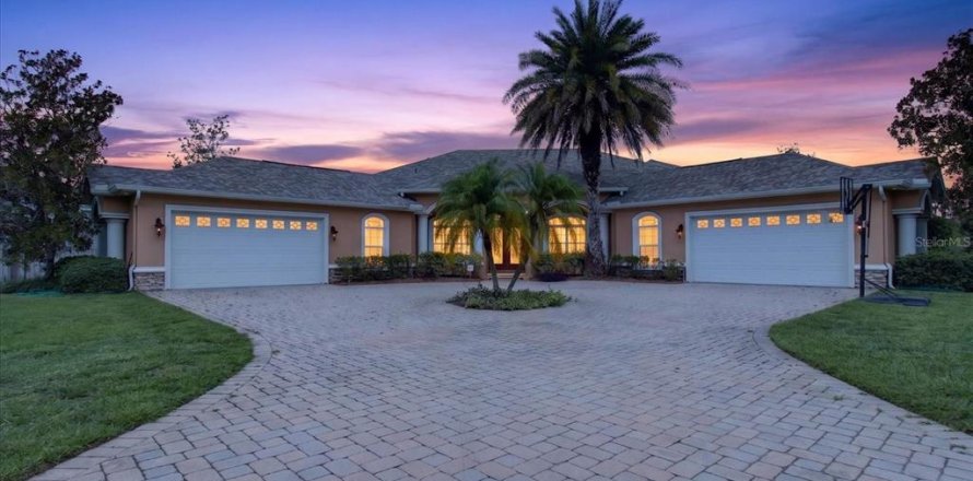 Casa en Odessa, Florida 4 dormitorios, 328.87 m2 № 2225503