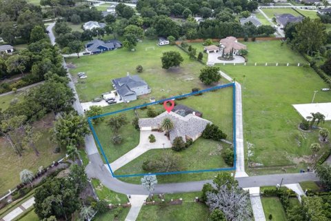 Casa en venta en Odessa, Florida, 4 dormitorios, 328.87 m2 № 2225503 - foto 2