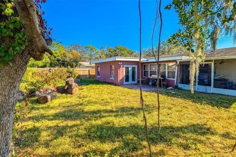House in Clearwater, Florida 3 bedrooms, 154.4 sq.m. № 2134184 - photo 19