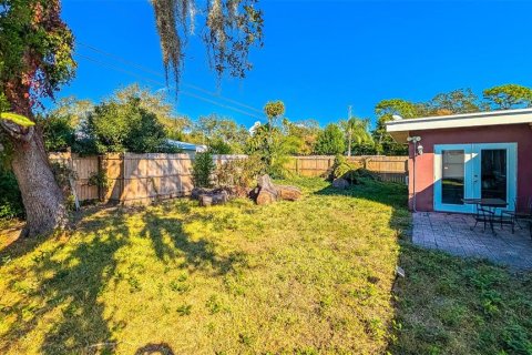 House in Clearwater, Florida 3 bedrooms, 154.4 sq.m. № 2134184 - photo 18