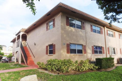 Copropriété à louer à Boca Raton, Floride: 2 chambres, 80.27 m2 № 2389480 - photo 23