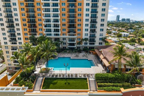 Купить кондоминиум в Майами, Флорида 2 спальни, 109.62м2, № 1940887 - фото 29