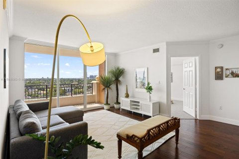 Купить кондоминиум в Майами, Флорида 2 спальни, 109.62м2, № 1940887 - фото 11