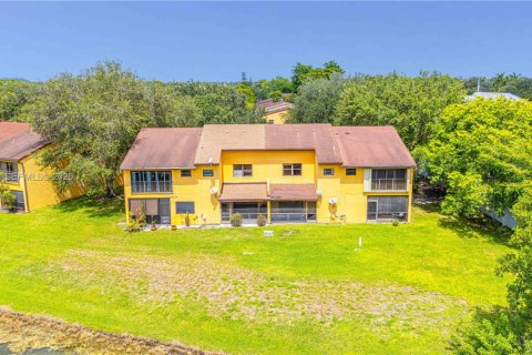 Touwnhouse à Sunrise, Floride 3 chambres, 142.23 m2 № 2375895