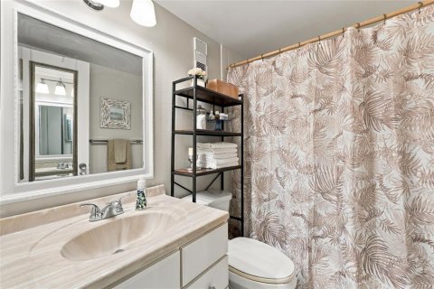 Condo in Deltona, Florida, 2 bedrooms  № 2386650 - photo 15