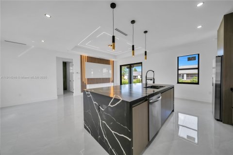 Casa en venta en Lehigh Acres, Florida, 3 dormitorios № 1969912 - foto 26