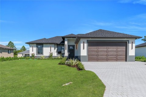 Casa en venta en Lehigh Acres, Florida, 3 dormitorios № 1969912 - foto 3