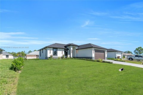 Casa en venta en Lehigh Acres, Florida, 3 dormitorios № 1969912 - foto 6