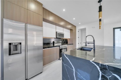 Casa en venta en Lehigh Acres, Florida, 3 dormitorios № 1969912 - foto 25