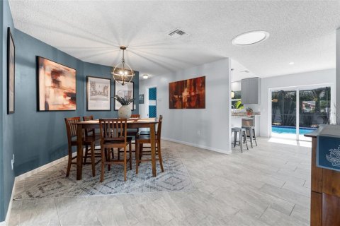Casa en venta en Saint Petersburg, Florida, 3 dormitorios, 132.85 m2 № 1873021 - foto 8