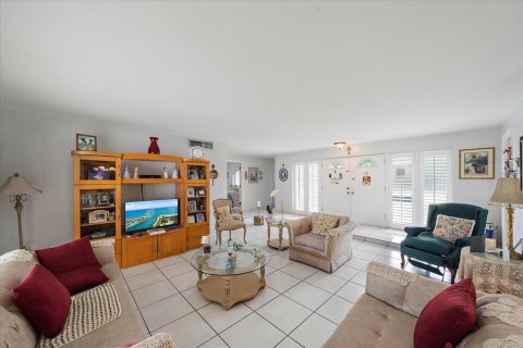 Casa en venta en Sarasota, Florida, 3 dormitorios, 147.81 m2 № 1871232 - foto 4