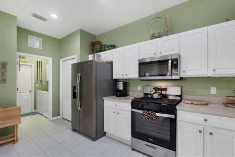 House in North Port, Florida 2 bedrooms, 142.23 sq.m. № 1565848 - photo 17