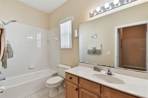 House in Kissimmee, Florida 5 bedrooms, 269.23 sq.m. № 1519549 - photo 5