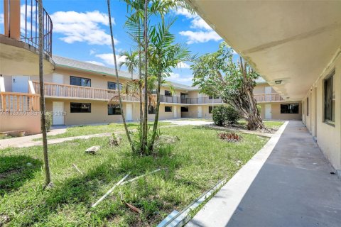 Appartement à louer à North Miami, Floride: 1 chambre, 60.39 m2 № 1987482 - photo 27