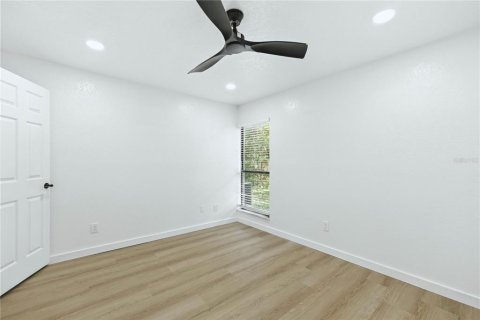 Apartment in Ocala, Florida 2 bedrooms, 74.88 sq.m. № 1887126 - photo 12