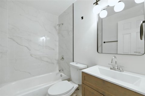 Apartment in Ocala, Florida 2 bedrooms, 74.88 sq.m. № 1887126 - photo 11