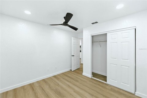 Apartment in Ocala, Florida 2 bedrooms, 74.88 sq.m. № 1887126 - photo 10