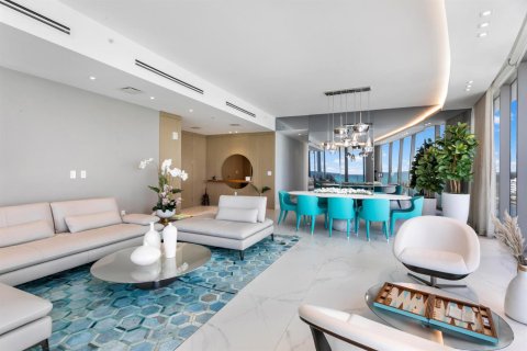 Condo in Sunny Isles Beach, Florida, 3 bedrooms  № 2241446 - photo 5