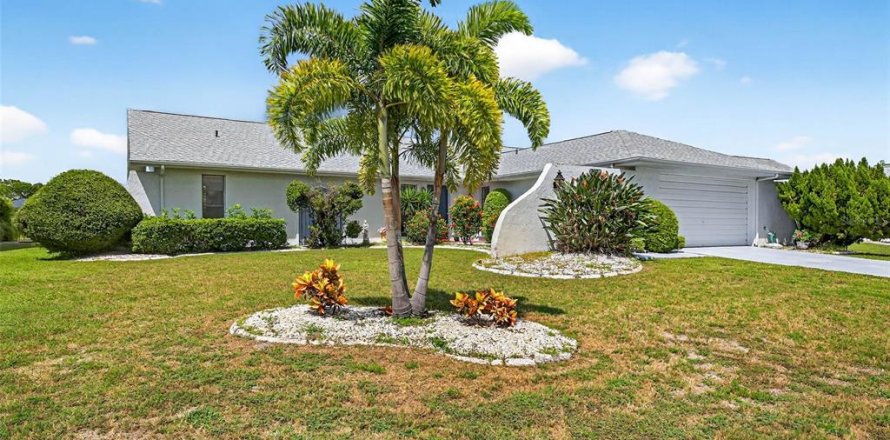 Villa ou maison à Sun City Center, Floride 3 chambres, 210.89 m2 № 1886767