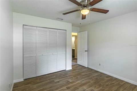 House in Lake Wales, Florida 4 bedrooms, 156.17 sq.m. № 1908038 - photo 15