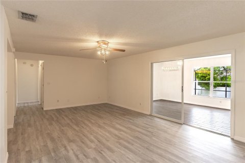 House in Lake Wales, Florida 4 bedrooms, 156.17 sq.m. № 1908038 - photo 23