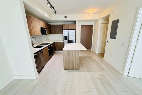 Copropriété à louer à Miami, Floride: 1 chambre, 66.33 m2 № 2384939 - photo 5