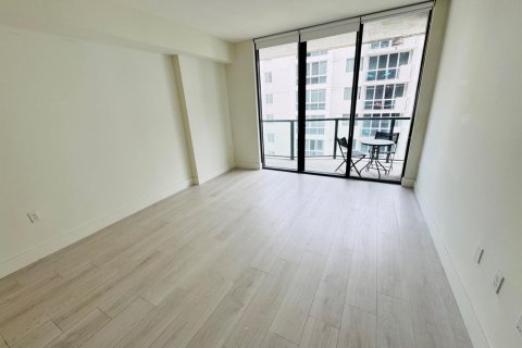 Copropriété à louer à Miami, Floride: 1 chambre, 66.33 m2 № 2384939 - photo 11