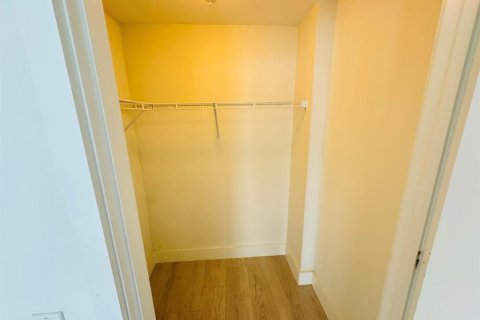 Copropriété à louer à Miami, Floride: 1 chambre, 66.33 m2 № 2384939 - photo 19