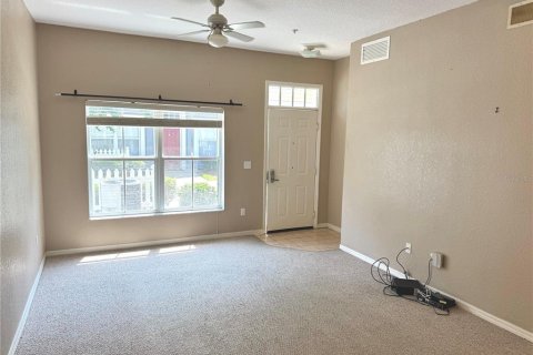Touwnhouse à vendre à Kissimmee, Floride: 3 chambres, 120.4 m2 № 1301979 - photo 7