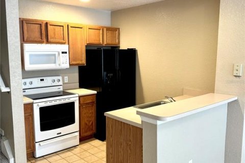 Touwnhouse à vendre à Kissimmee, Floride: 3 chambres, 120.4 m2 № 1301979 - photo 5
