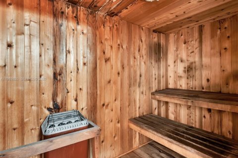 Condominio en venta en Miami Beach, Florida, 49.98 m2 № 2032499 - foto 23