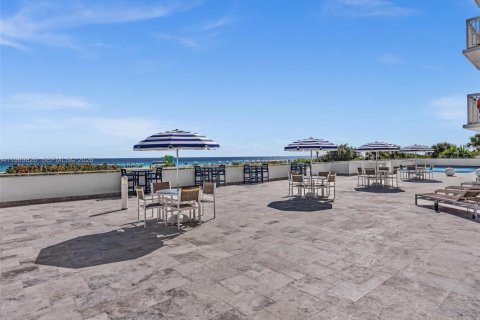 Condominio en venta en Miami Beach, Florida, 49.98 m2 № 2032499 - foto 21