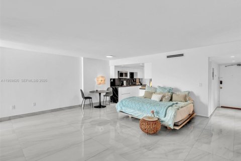 Condominio en venta en Miami Beach, Florida, 49.98 m2 № 2032499 - foto 14